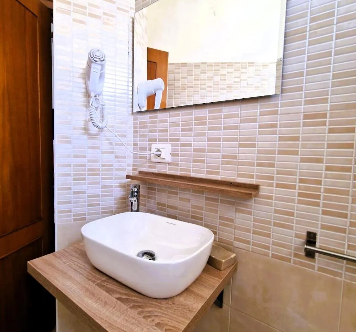 Alojamento de Acomodação e Pequeno-almoço B&B One Catânia