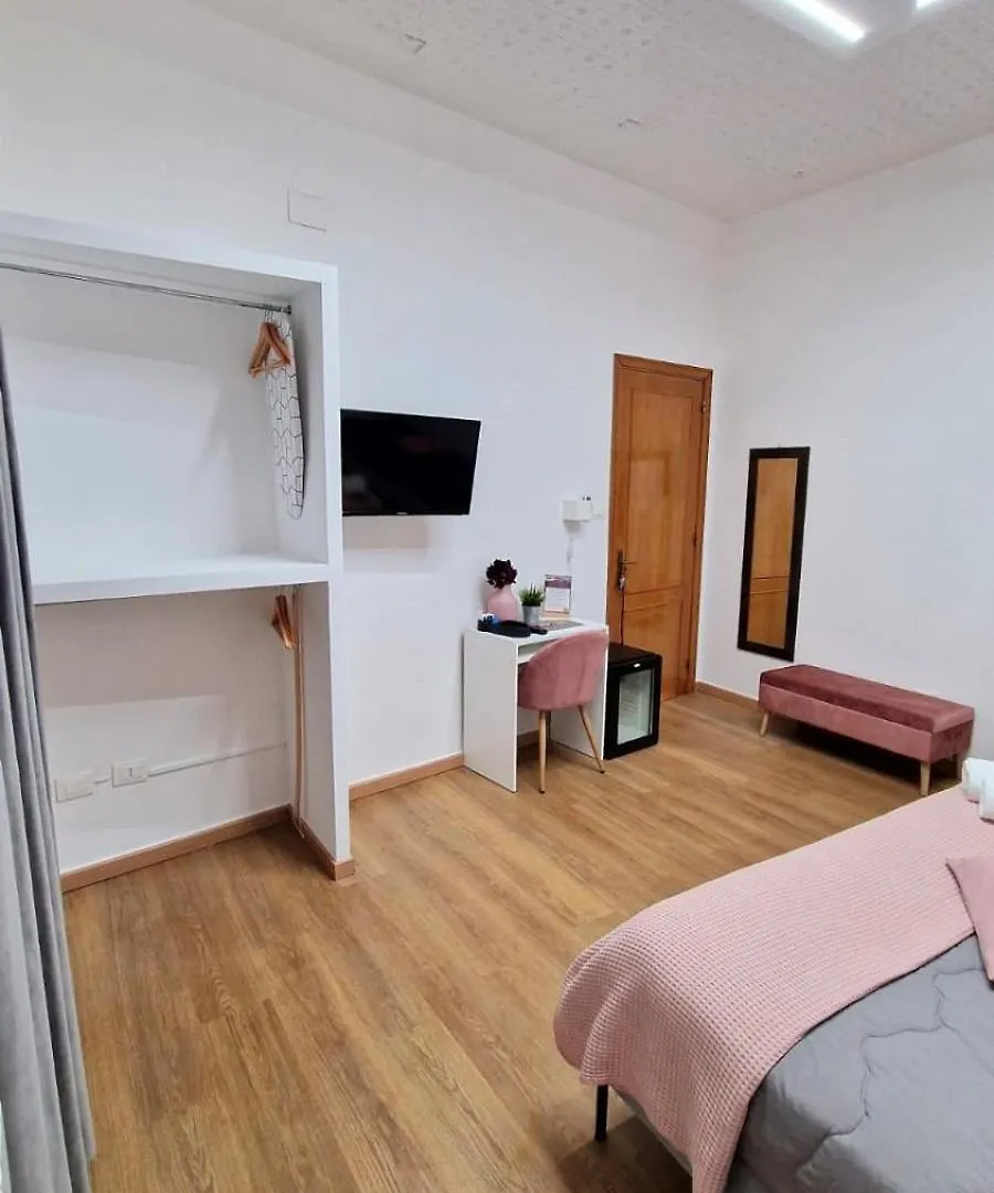 Alojamento de Acomodação e Pequeno-almoço B&B One Catânia